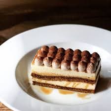 Tiramisu Cake